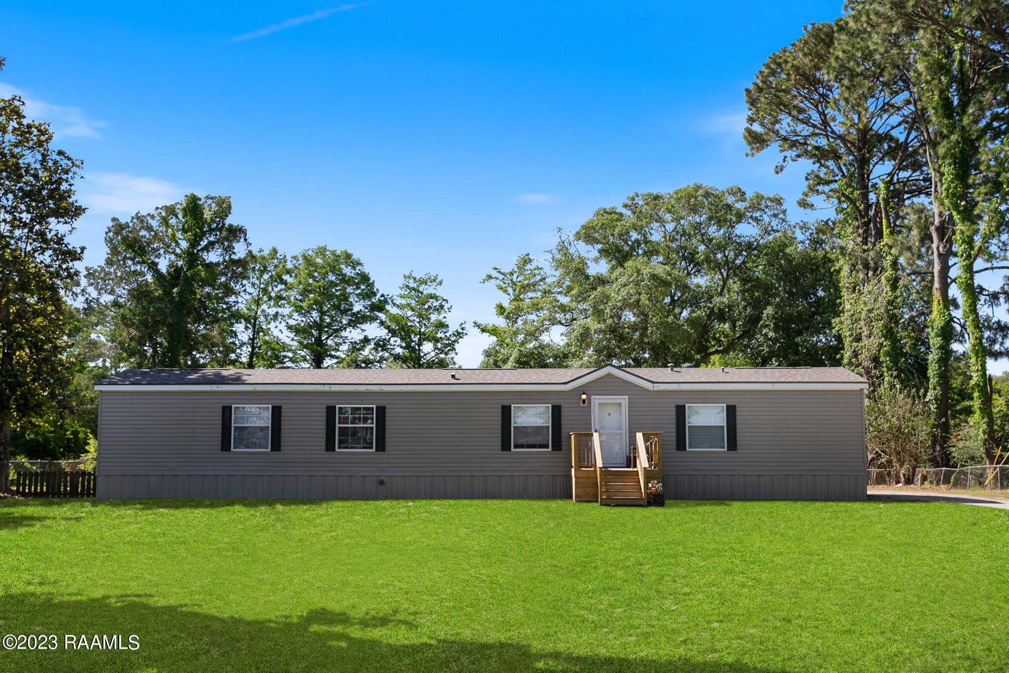 Breaux Bridge, Saint Martin Parish, LA Lakefront Property, Waterfront