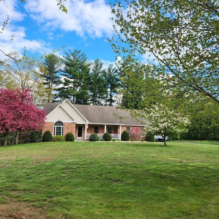 Southwick, Hampden County, MA House for sale Property ID 416418478