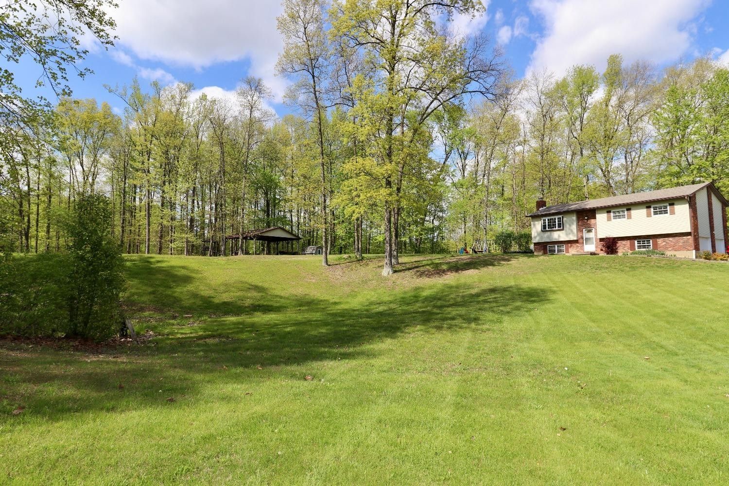 Batesville, Ripley County, IN House for sale Property ID 416419119