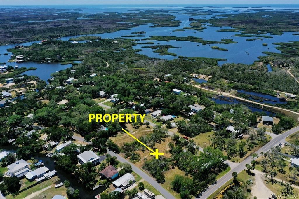Crystal River, Citrus County, FL Undeveloped Land, Lakefront Property