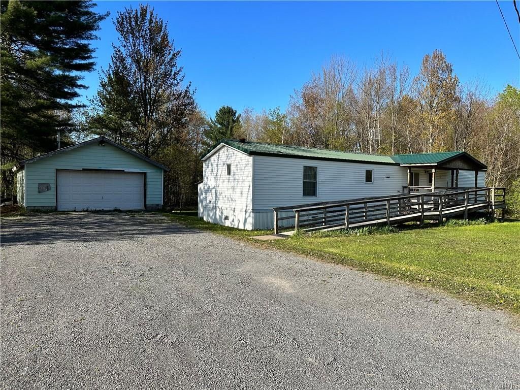 Carthage, Lewis County, NY House for sale Property ID 416429621