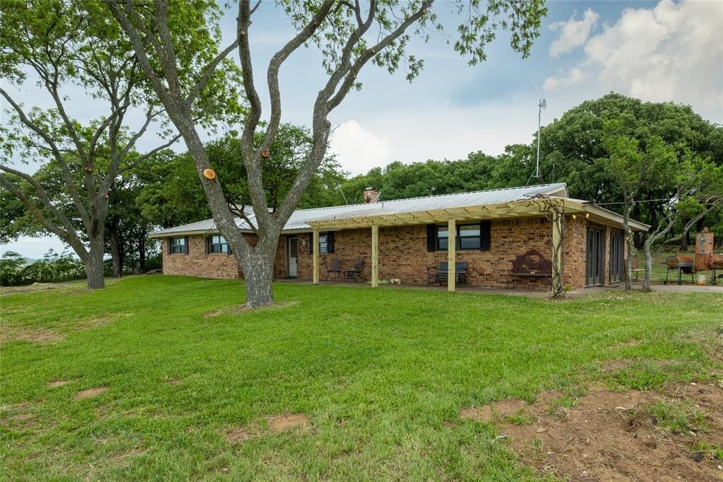 Bowie, Montague County, TX House for sale Property ID 416439041