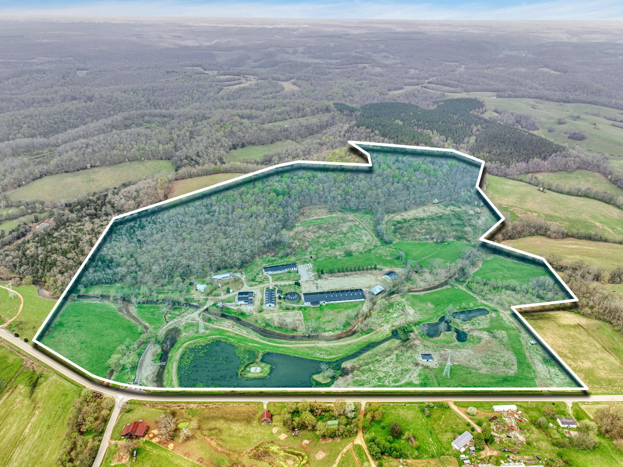 Lynnville, Giles County, TN Farms and Ranches, Horse Property, House for auction Property ID