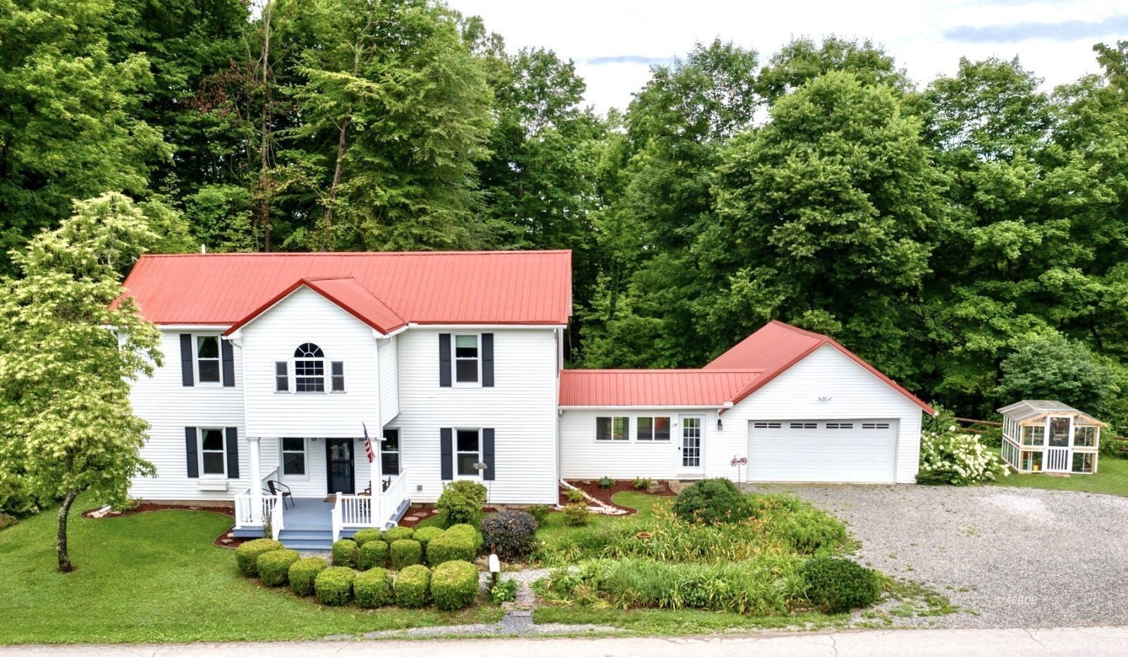 Millfield, Athens County, OH House for sale Property ID 416443527