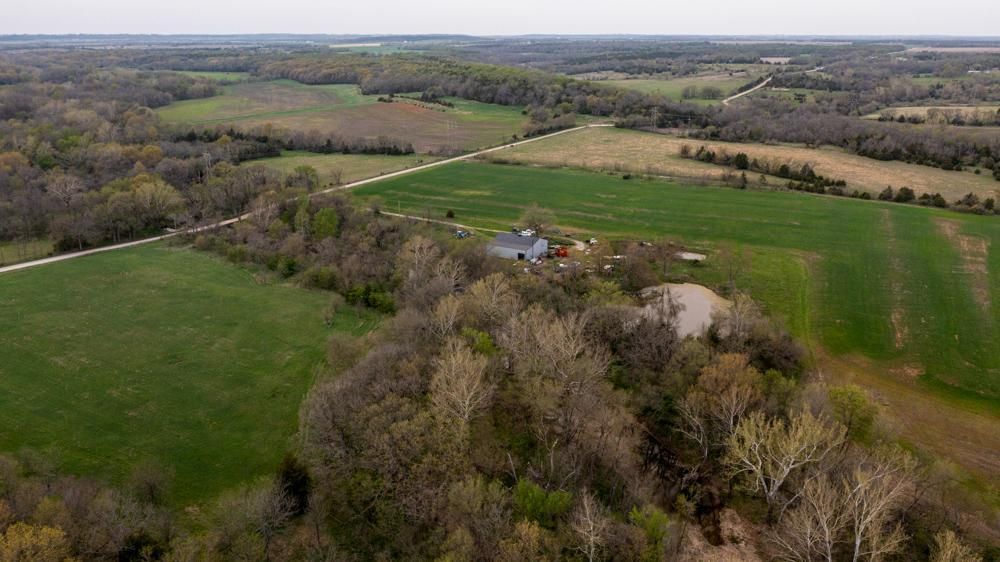 Centerville, Linn County, KS Riverfront Property, Waterfront Property