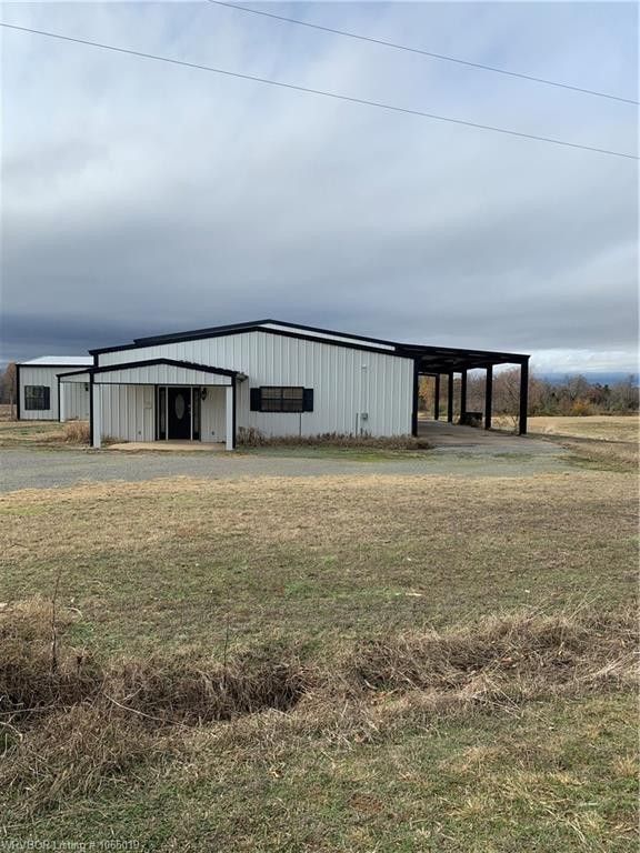Poteau, Le Flore County, OK Commercial Property, House for sale