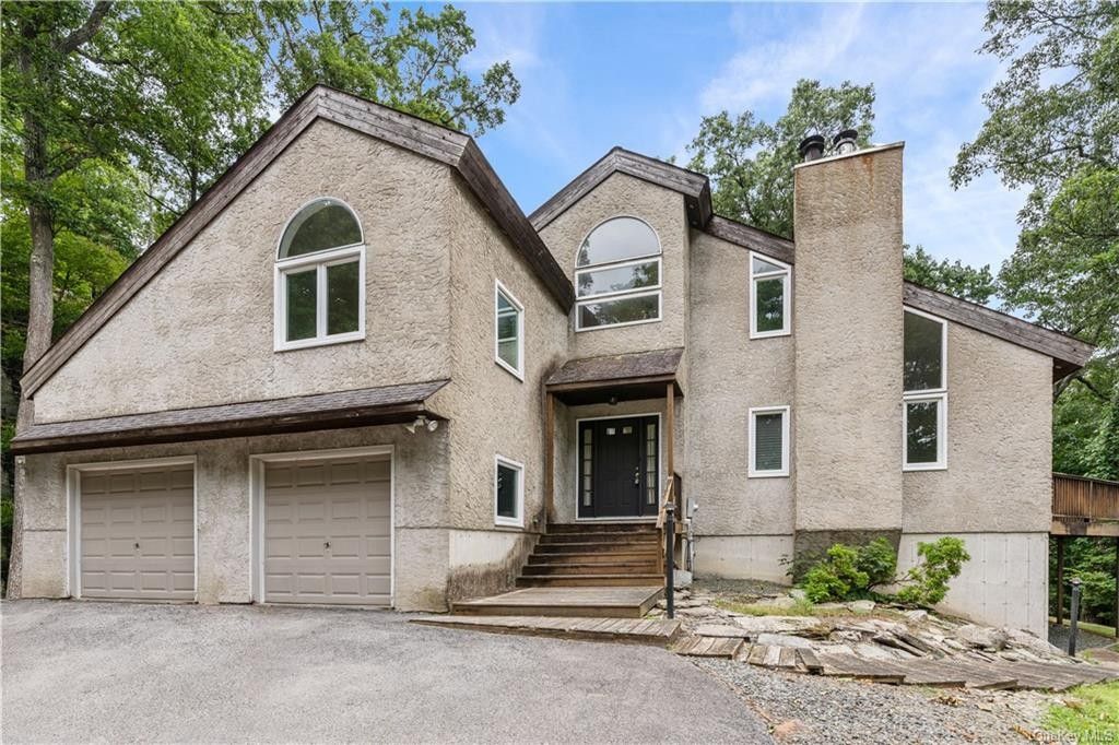 Chester, Orange County, NY House for sale Property ID 416468201