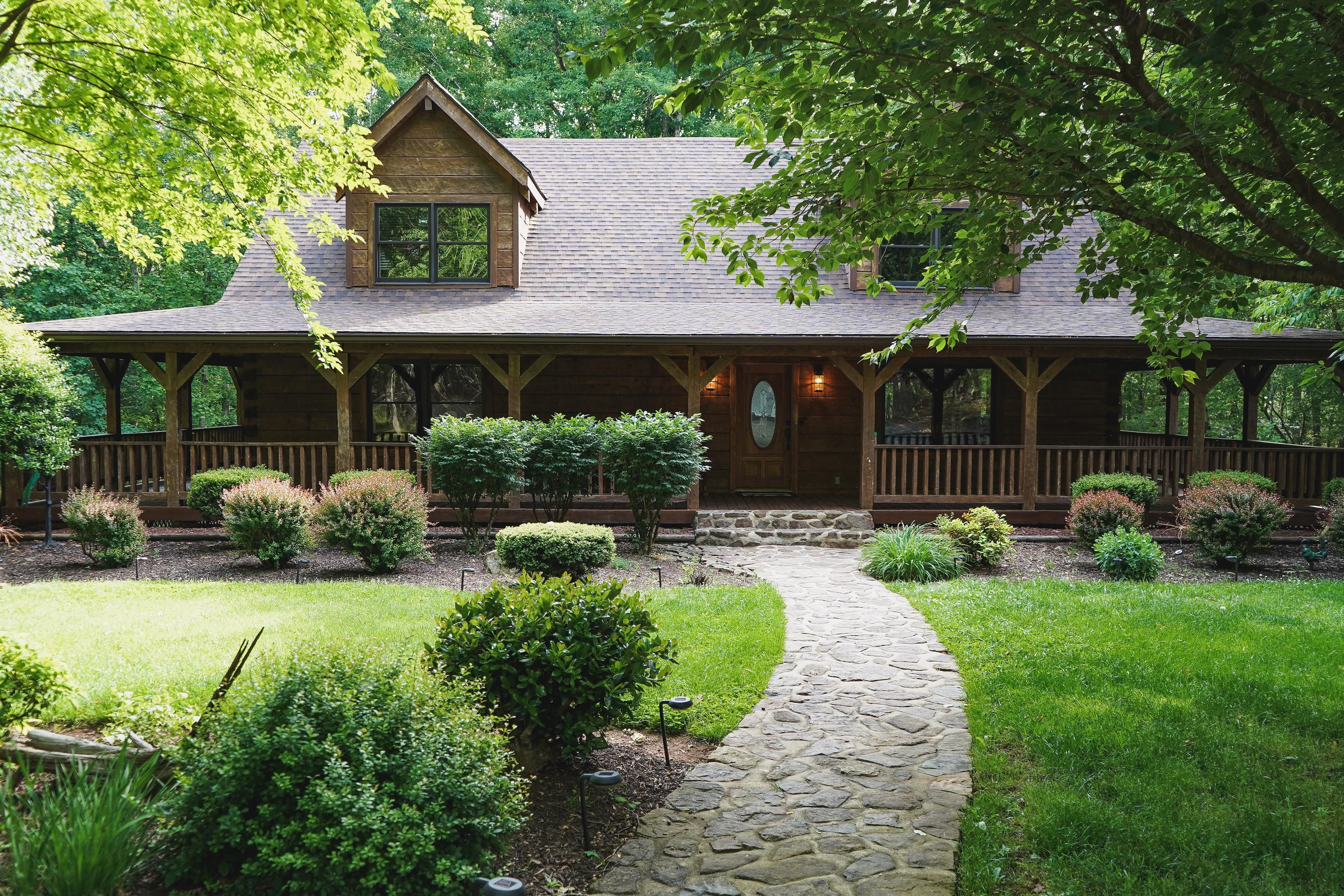 Chatham, Pittsylvania County, VA House for sale Property ID 416471219