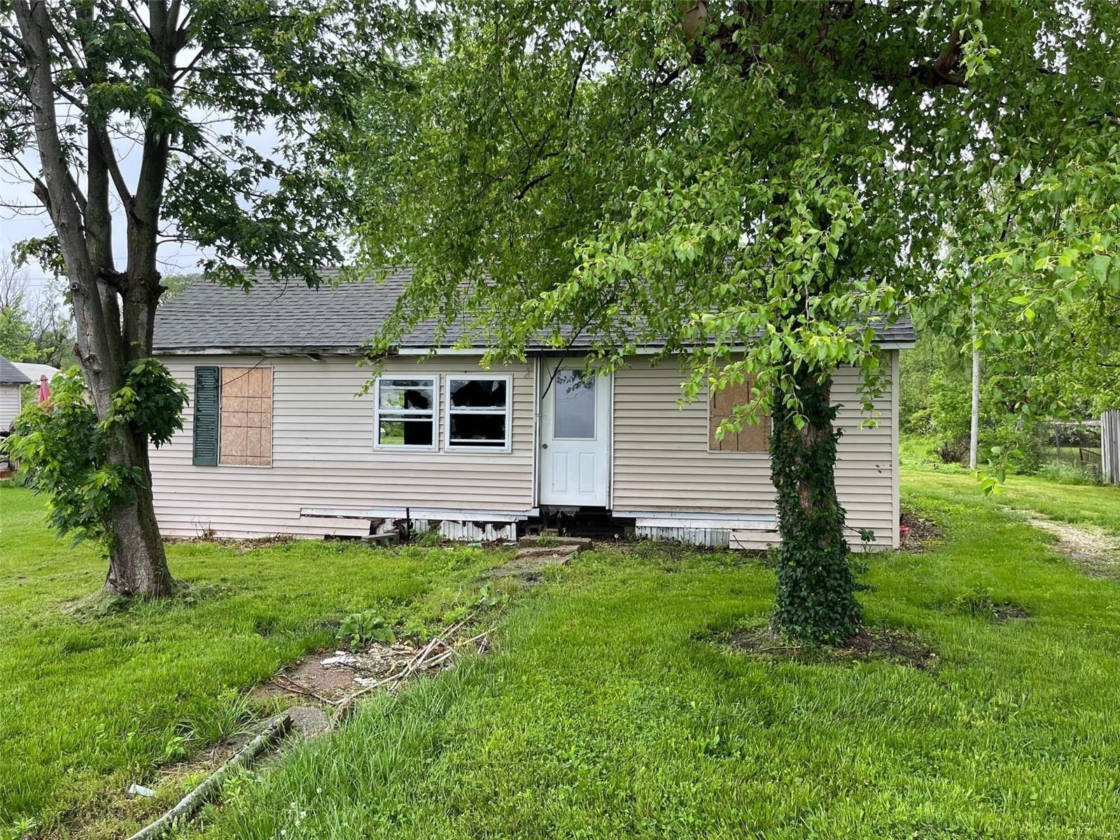 Carrollton, Greene County, IL House for sale Property ID 416475785