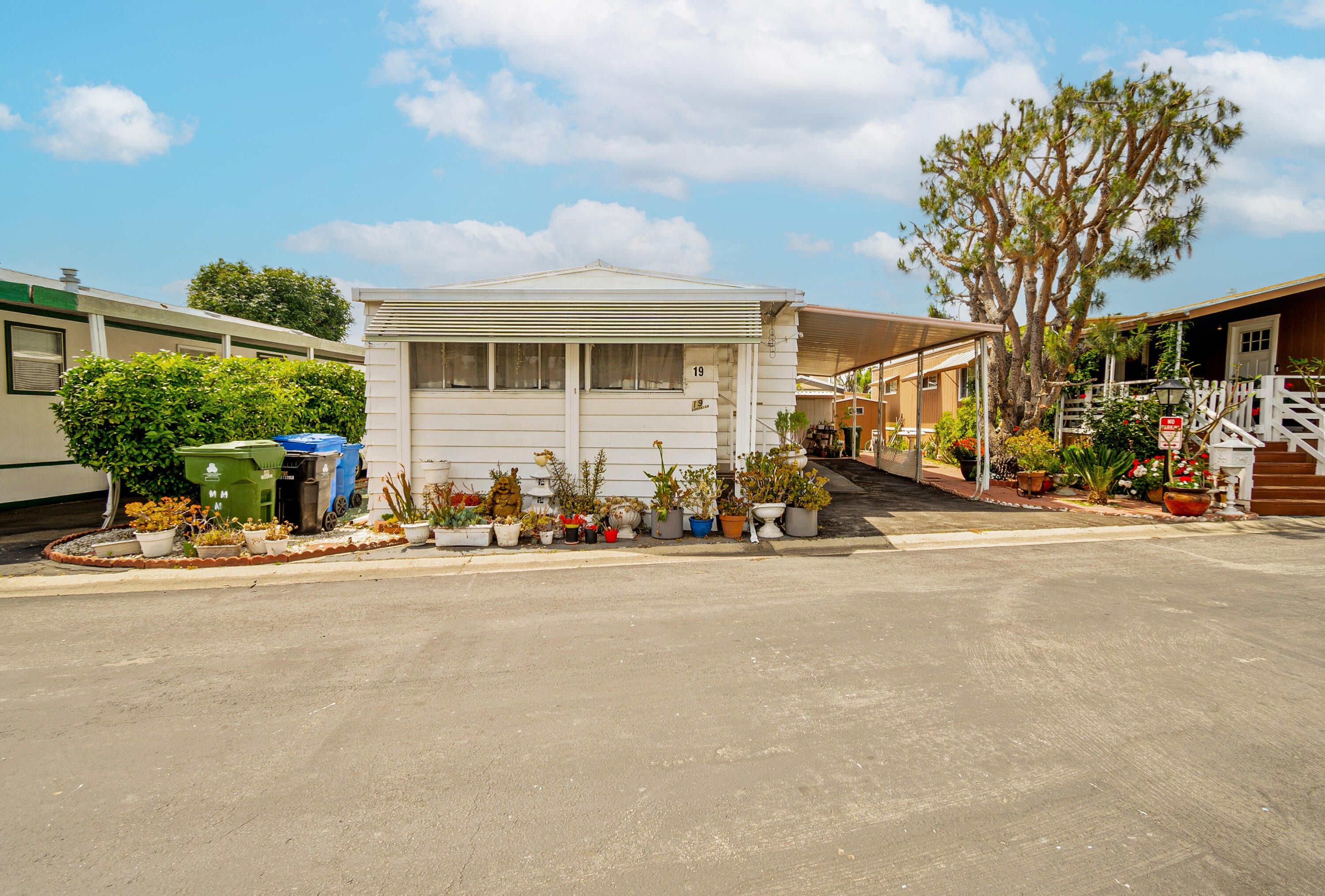 Los Angeles, Los Angeles County, CA House for sale Property ID