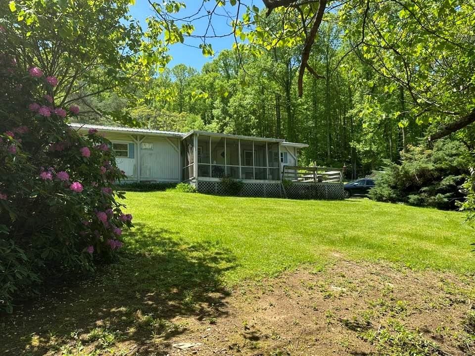 Robbinsville, Graham County, NC House for sale Property ID 416496813