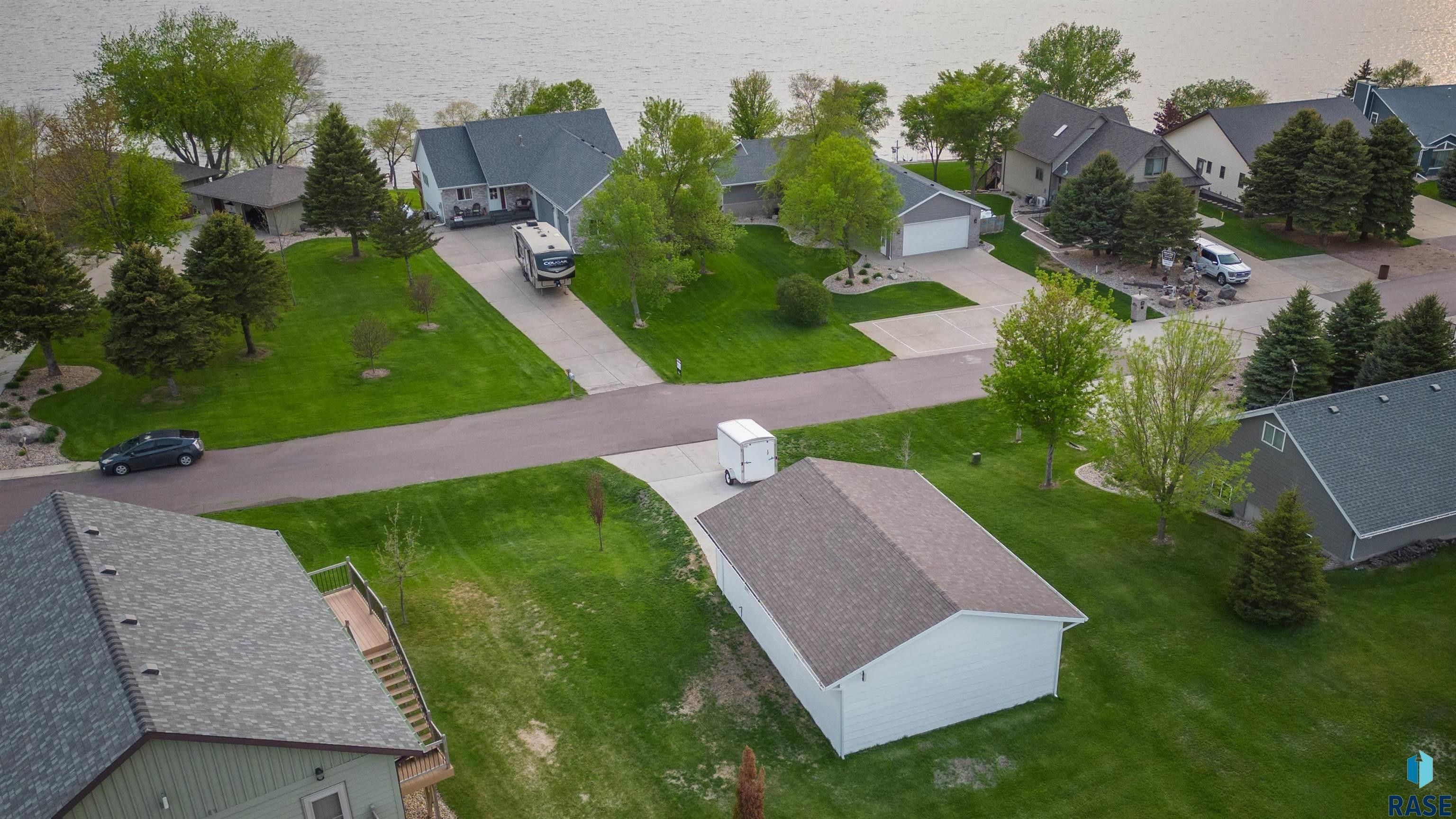 Chester, Lake County, SD Farms and Ranches, Lakefront Property, Waterfront Property, Homesites