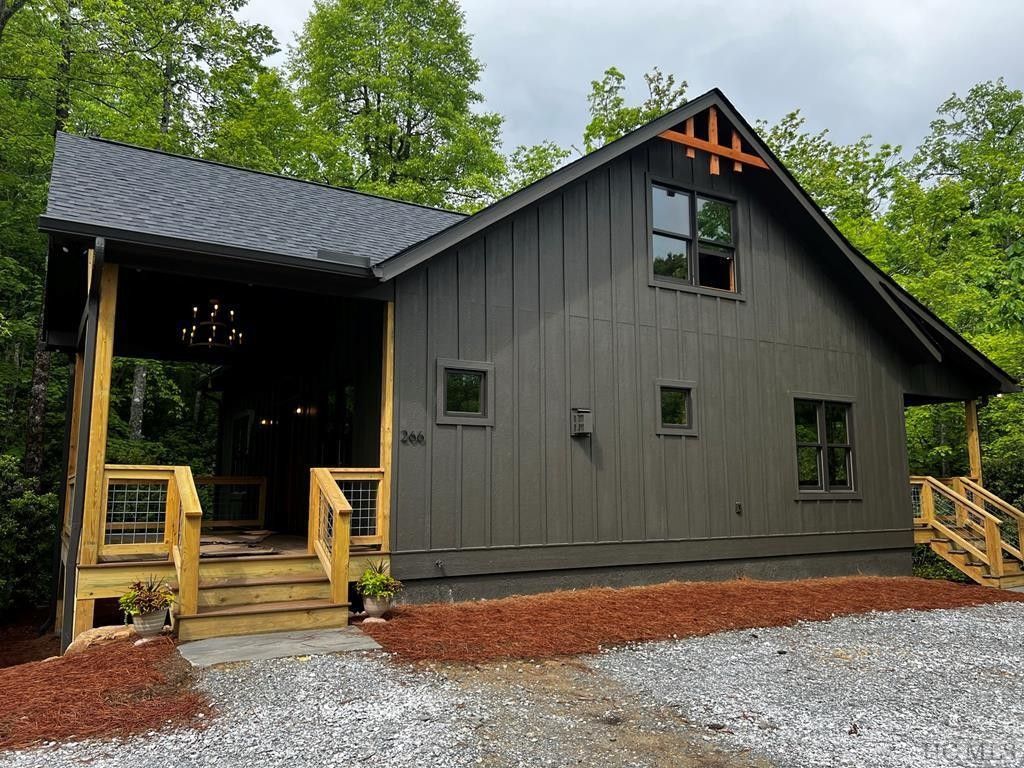 Rosman, Transylvania County, NC House for sale Property ID 416518155