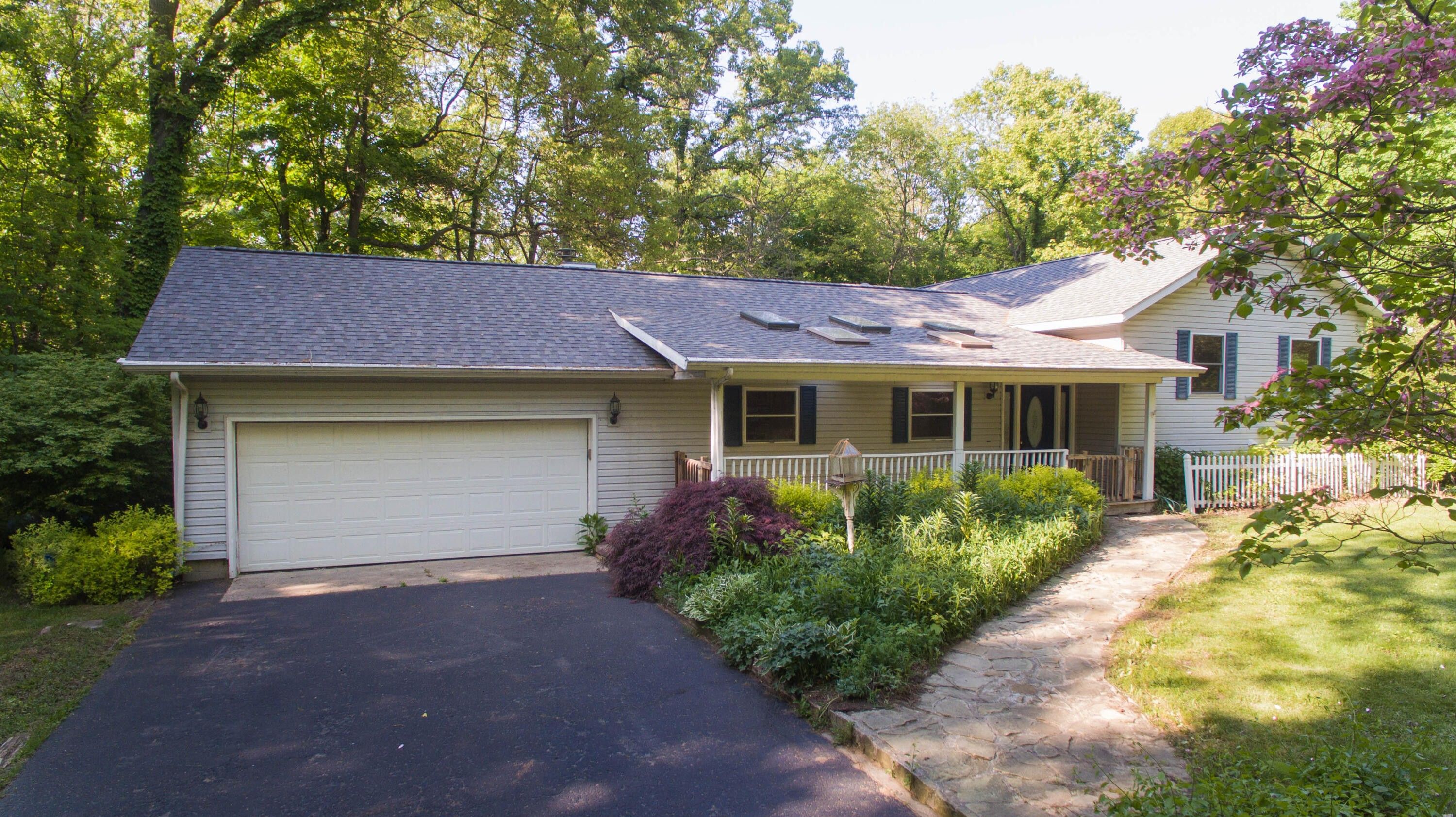 Plainwell, Kalamazoo County, MI House for sale Property ID 416522837