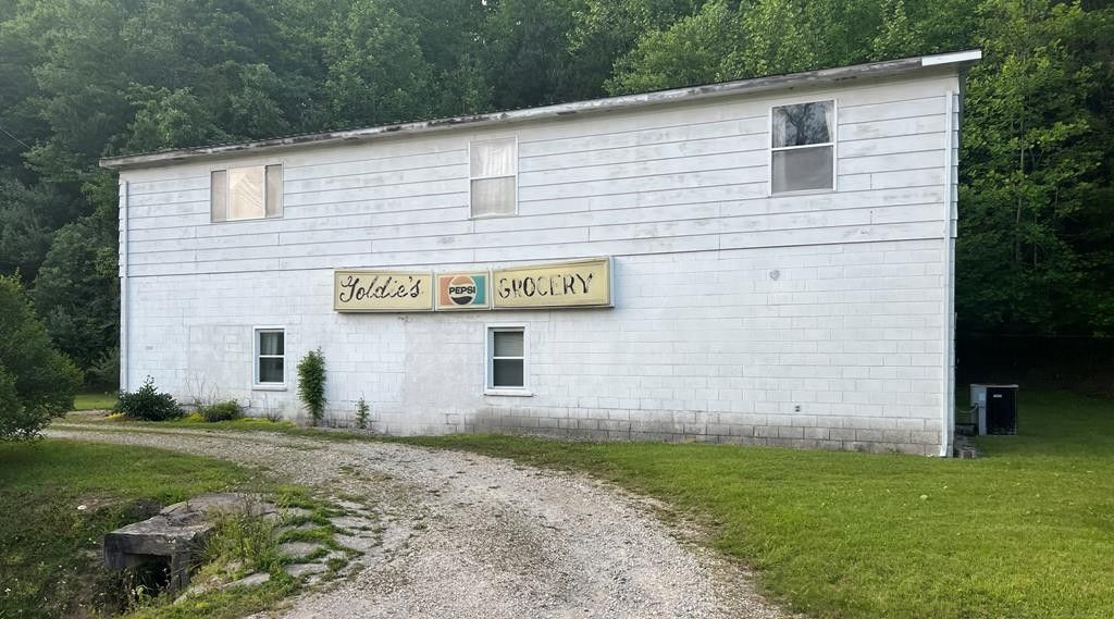 Louisa, Lawrence County, KY House for sale Property ID 416541549