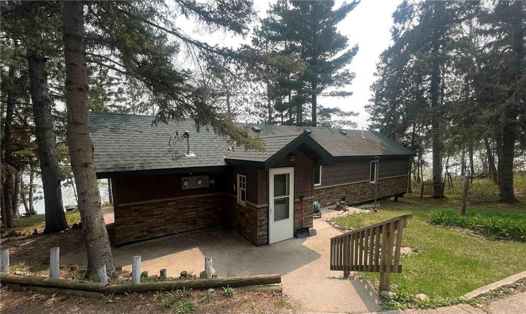 Nevis, Hubbard County, MN Lakefront Property, Waterfront Property