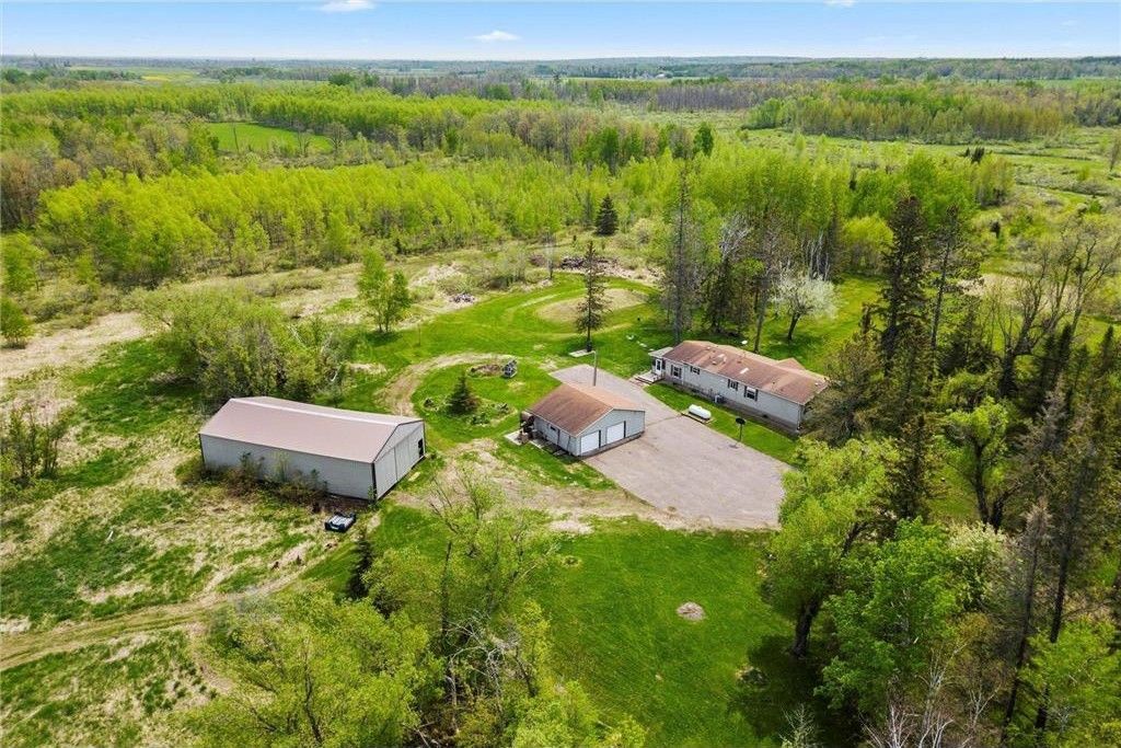 Sturgeon Lake, Pine County, MN House for sale Property ID 416544555