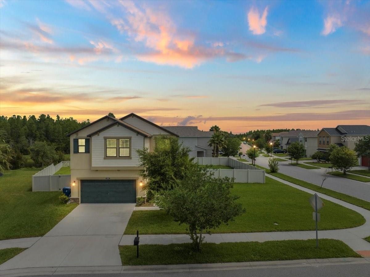 Land O' Lakes, Pasco County, FL Lakefront Property, Waterfront Property