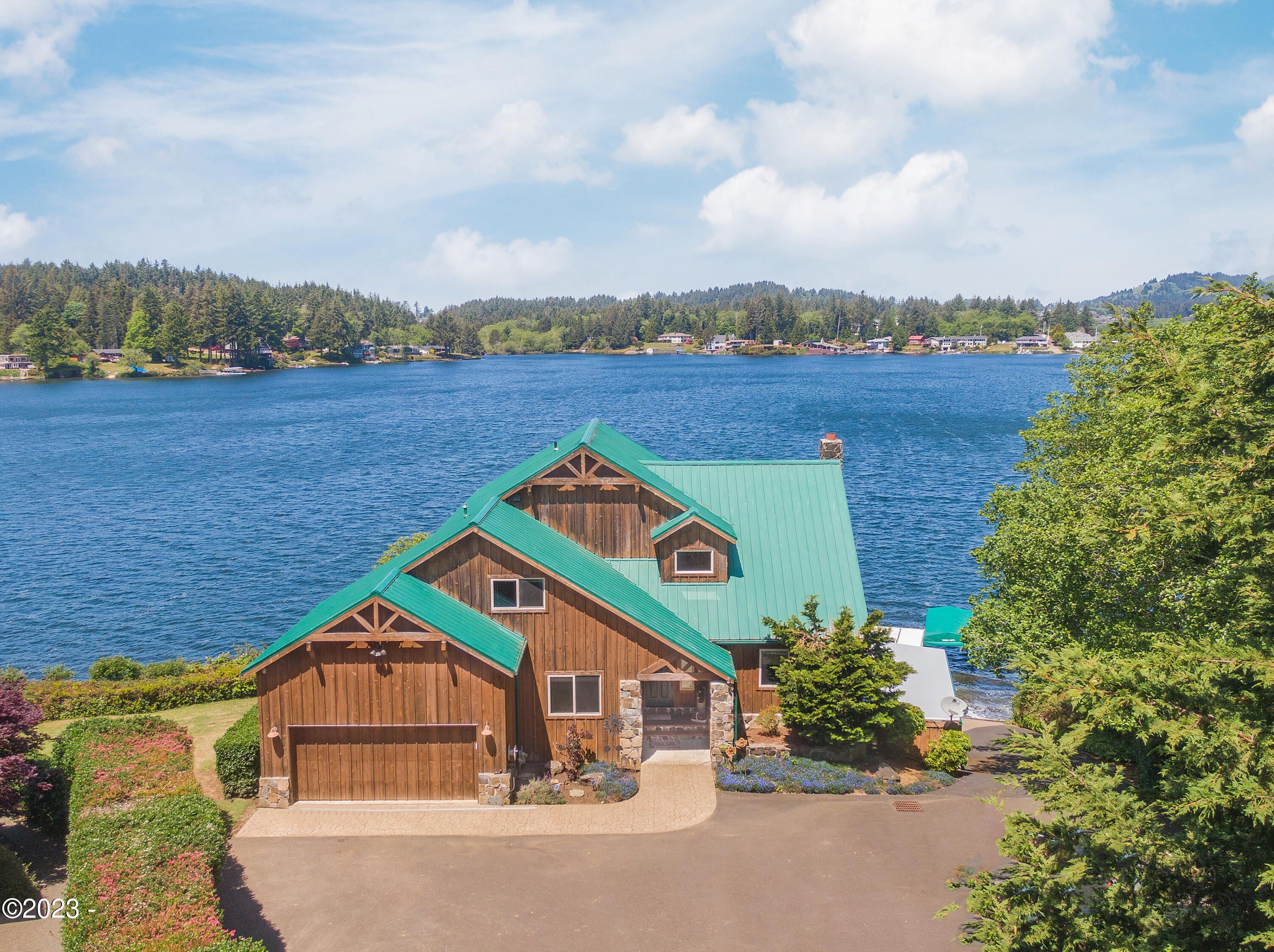 Otis, Lincoln County, OR Lakefront Property, Waterfront Property, House
