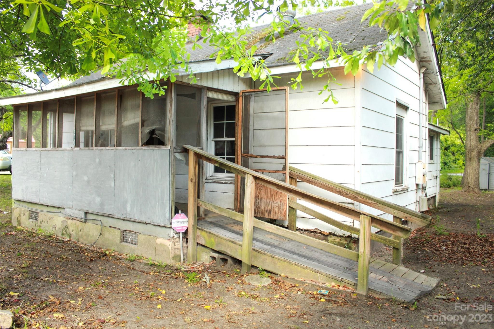 Hamlet, Richmond County, NC House for sale Property ID 416580522