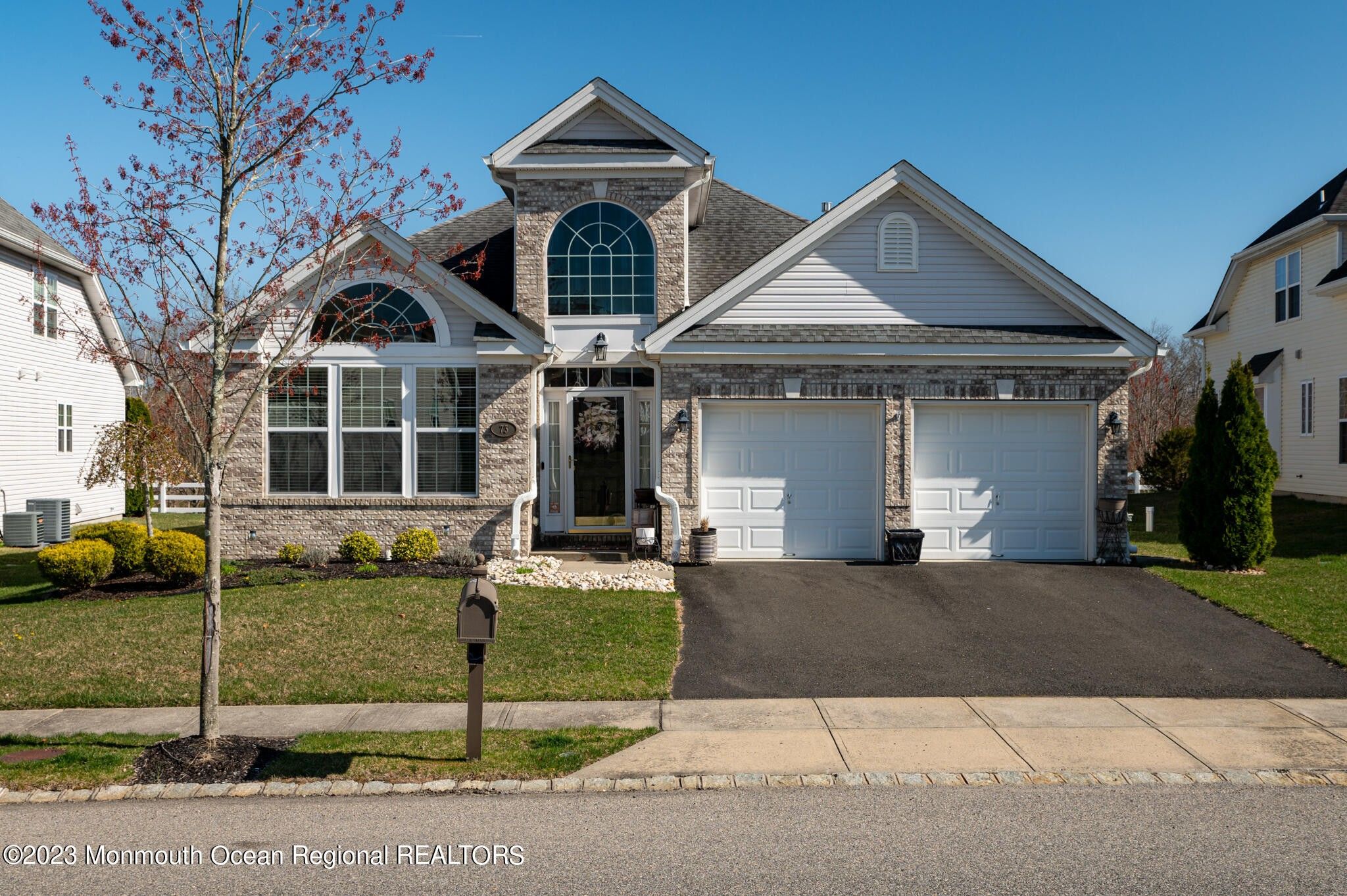 Manahawkin, Ocean County, NJ Lakefront Property, Waterfront Property