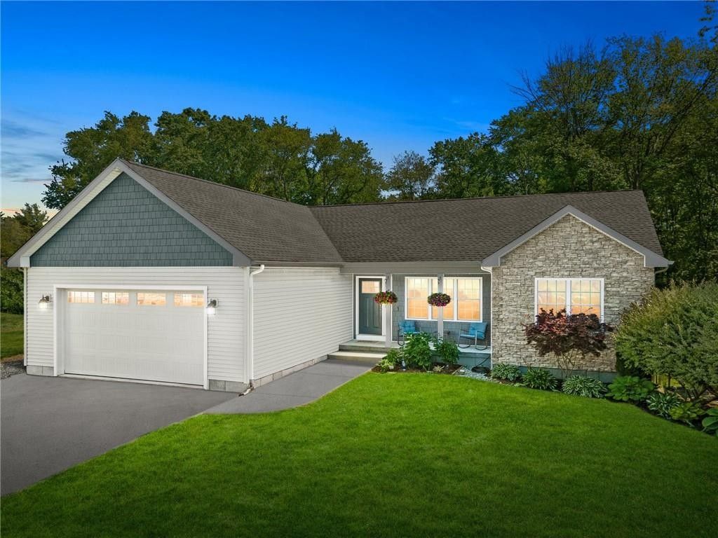 West Warwick, Kent County, RI House for sale Property ID 416600431