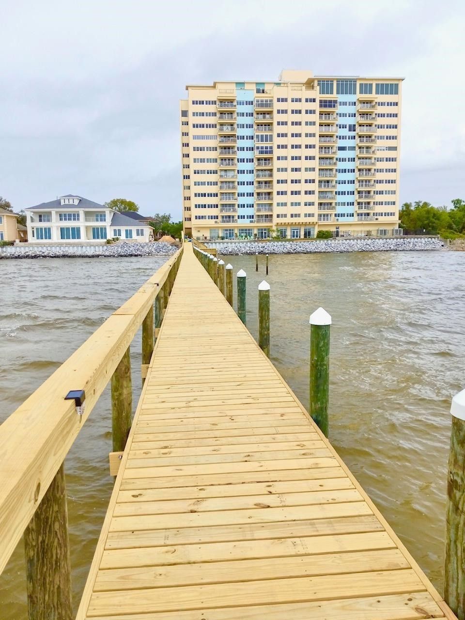 Pensacola, Escambia County, FL Lakefront Property, Waterfront Property