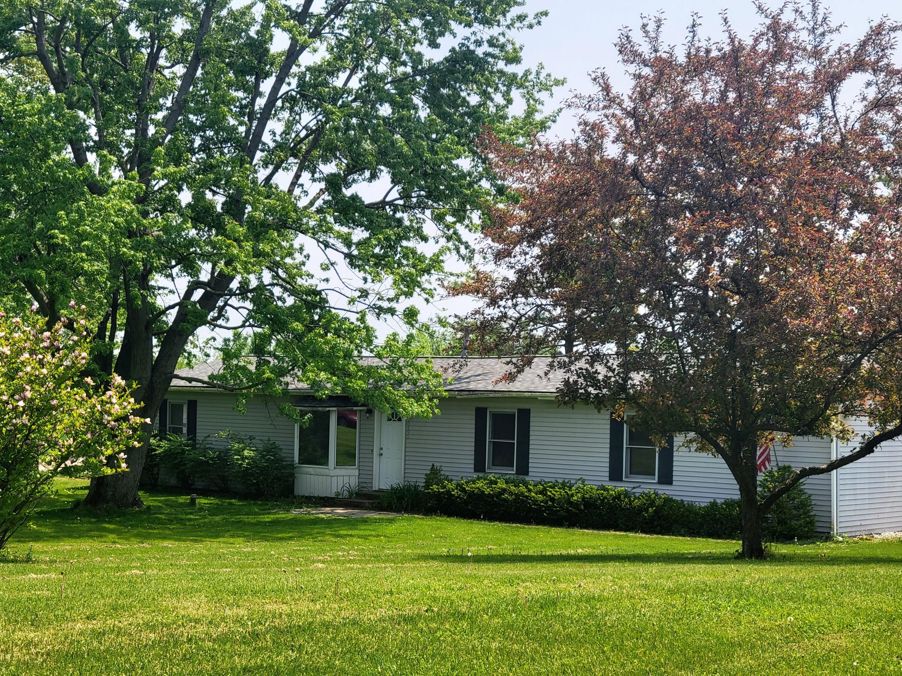 Adrian, Lenawee County, MI House for sale Property ID 416611440