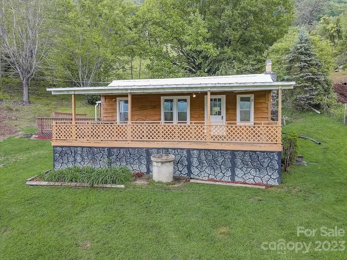 Canton, Haywood County, NC House for sale Property ID 416620577