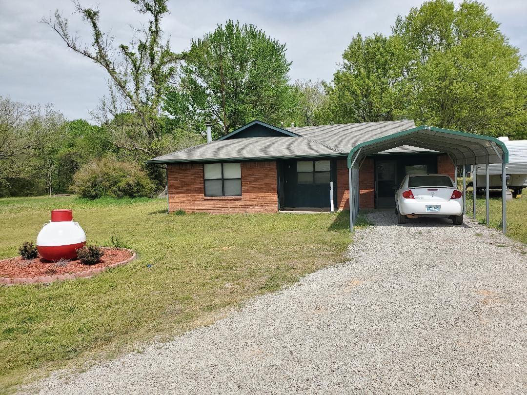 Okemah, Okfuskee County, OK Horse Property, House for sale Property ID