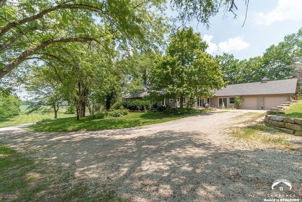 Lawrence, Douglas County, KS House for sale Property ID 416636218