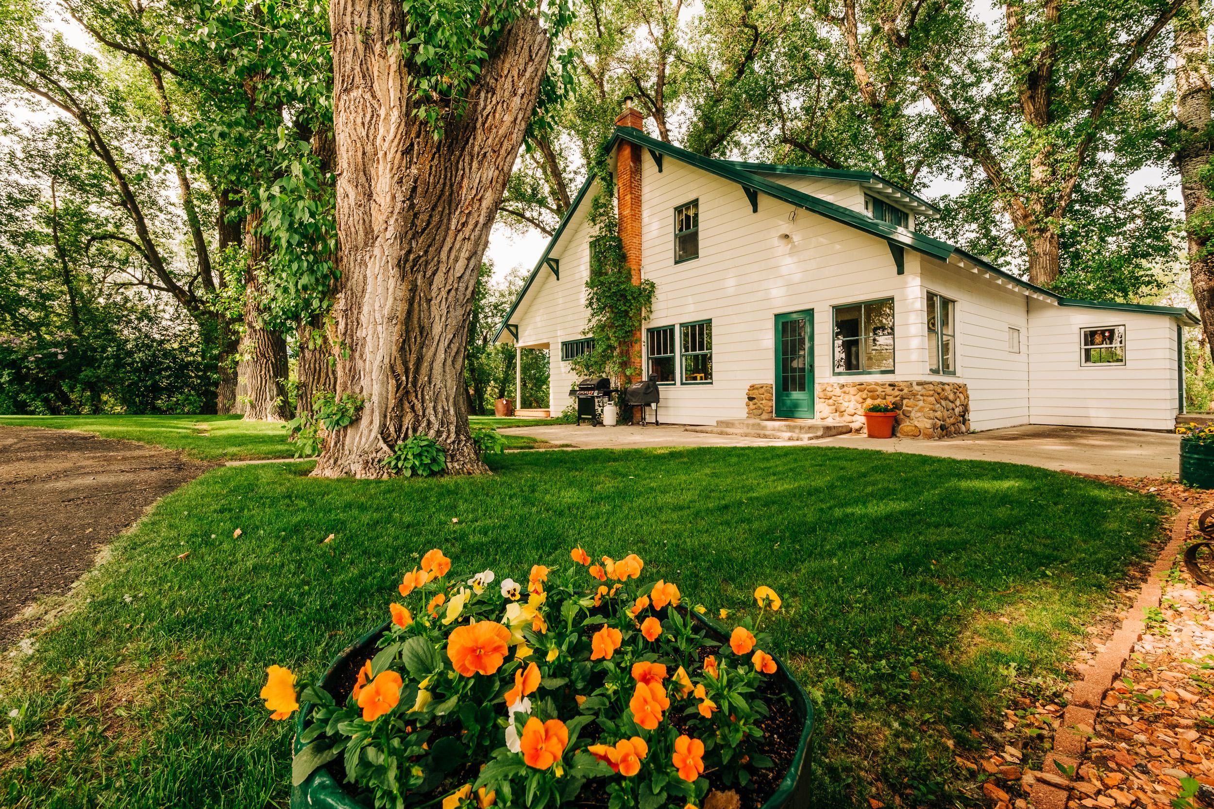 Sheridan, Sheridan County, WY Farms and Ranches, Horse Property, House