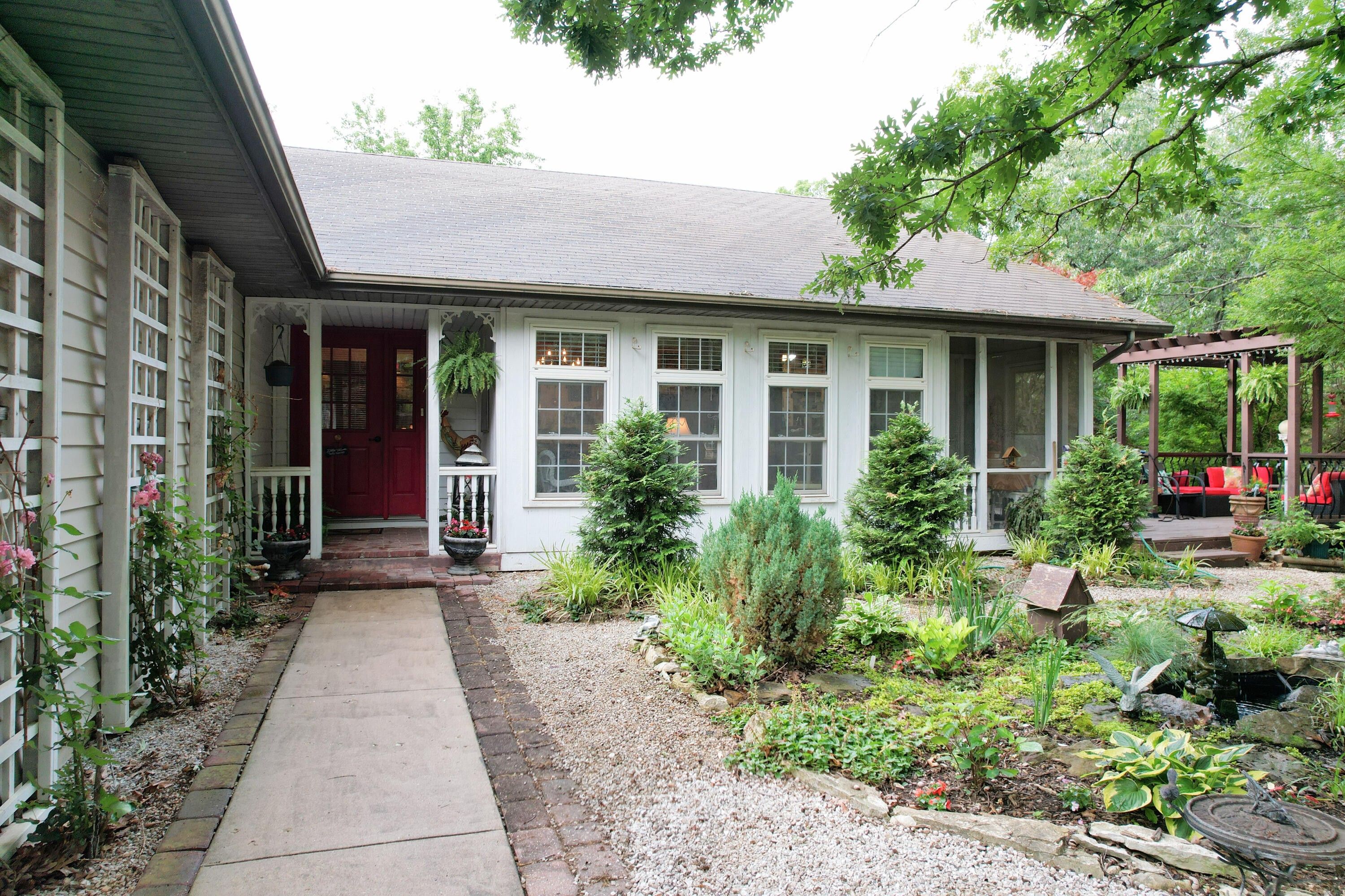 Humansville, Cedar County, MO House for sale Property ID 416642599