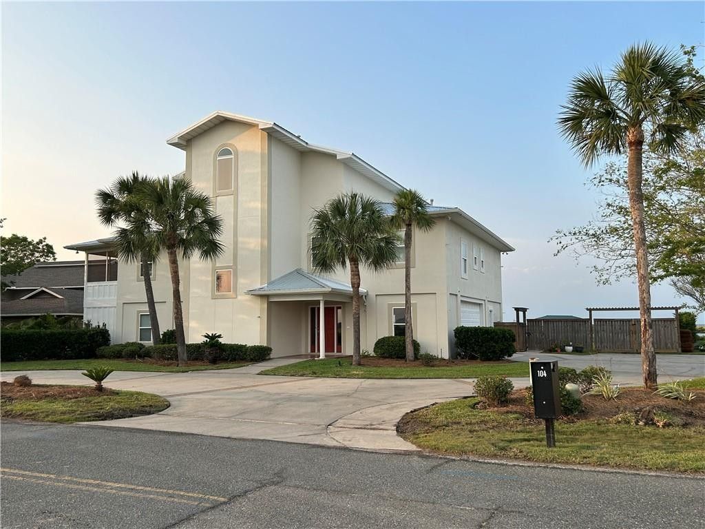 Brunswick, Glynn County, GA Lakefront Property, Waterfront Property