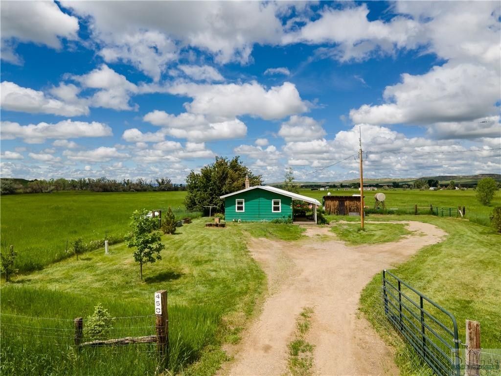 Hardin, Big Horn County, MT House for sale Property ID 416646028