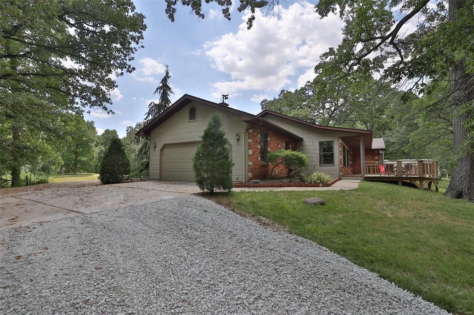 Edwardsville, Madison County, IL Lakefront Property, Waterfront Property, House for sale