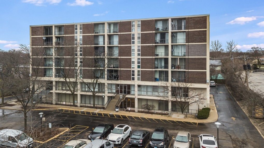 Bensenville, DuPage County, IL Commercial Property, House for sale