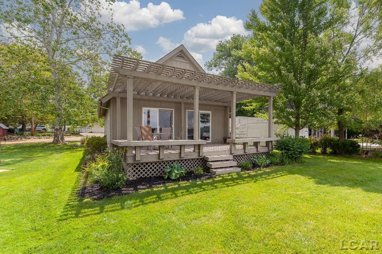 Manitou Beach, Lenawee County, MI Lakefront Property, Waterfront