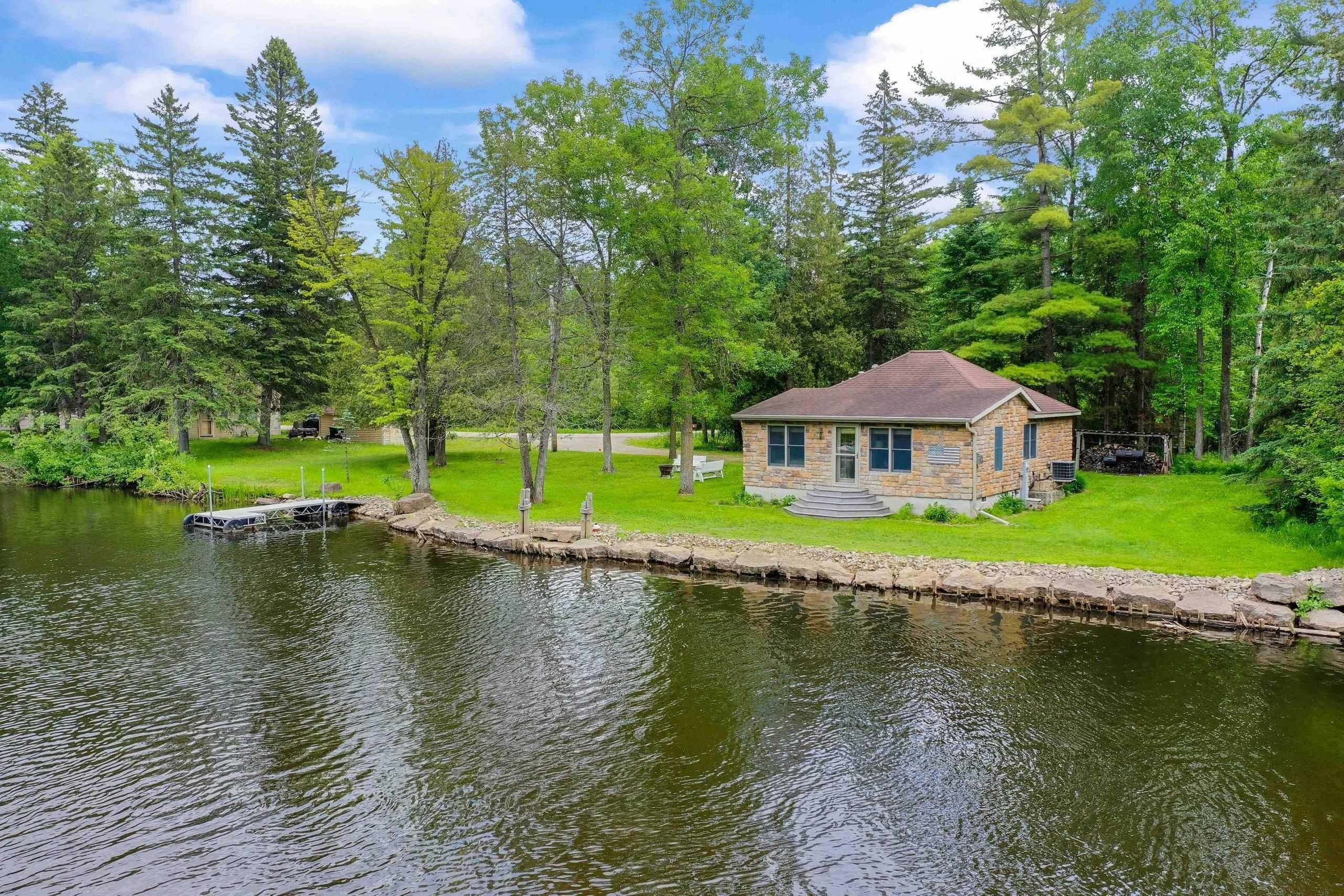 Gillett, Oconto County, WI Lakefront Property, Waterfront Property