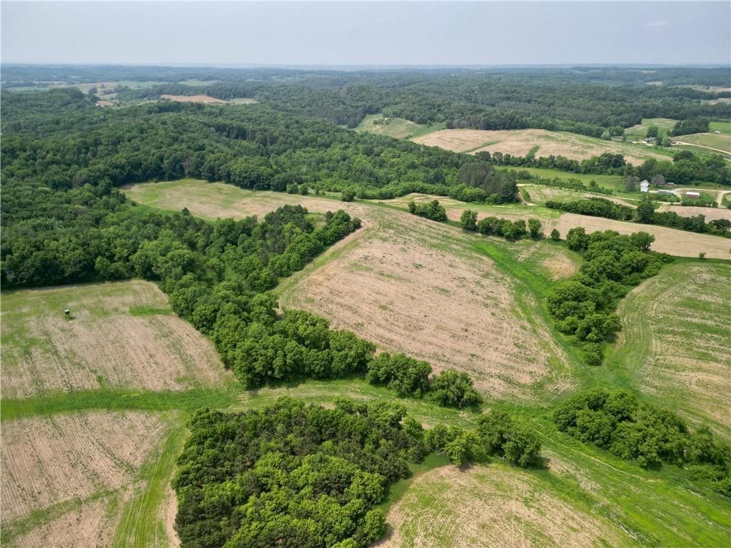 Strum, Trempealeau County, WI Farms and Ranches, Lakefront Property