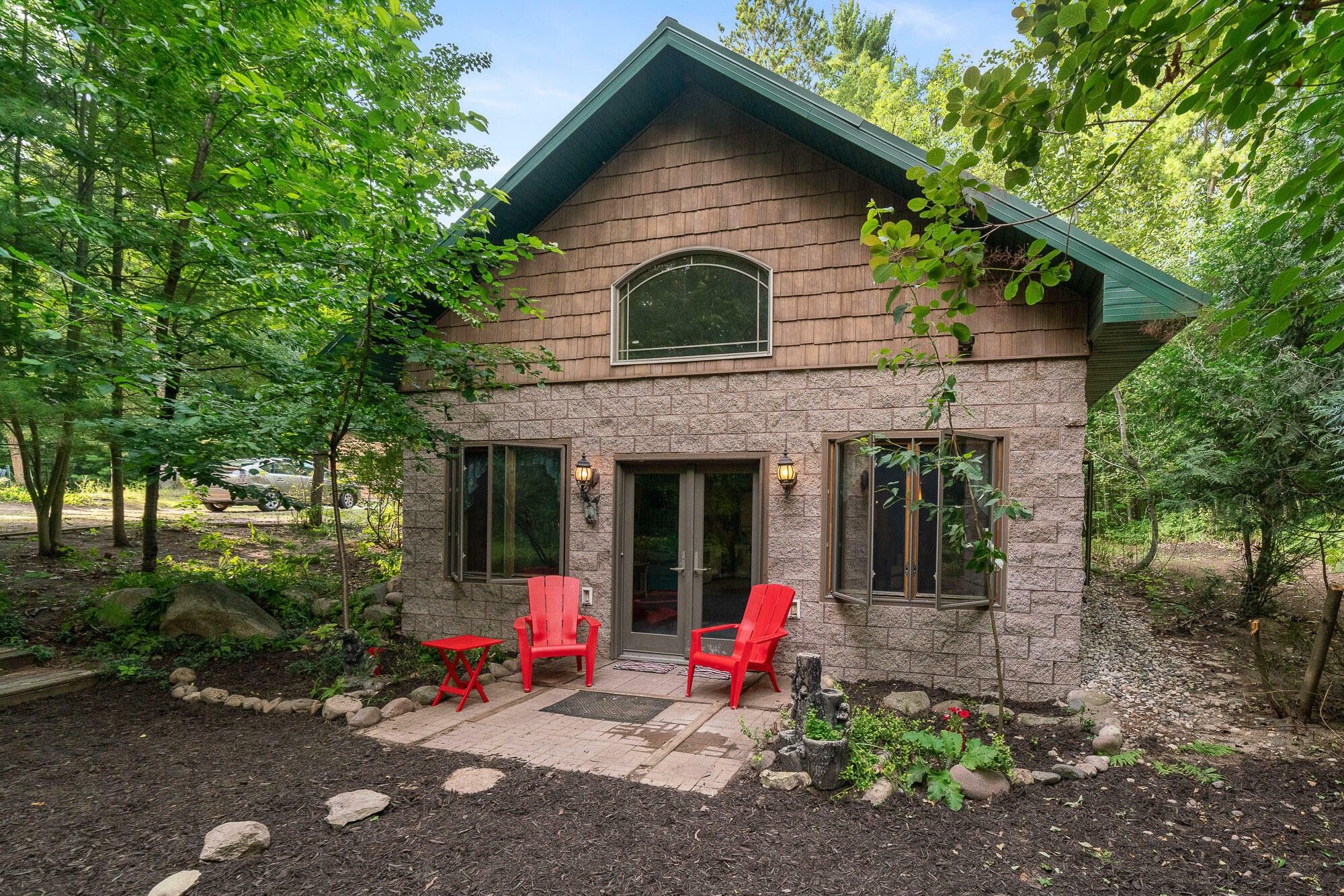 Indian River, Cheboygan County, MI House for sale Property ID