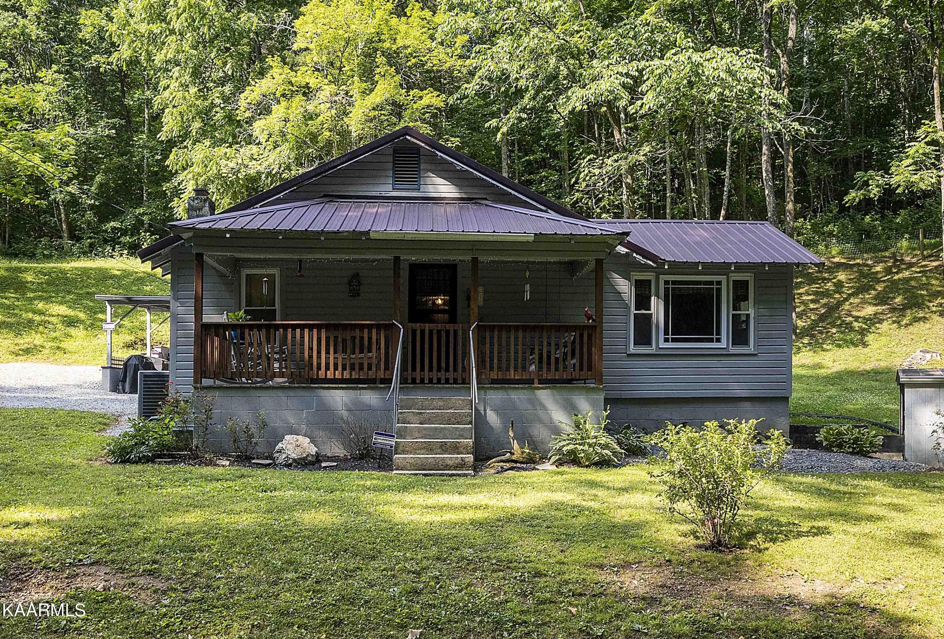 LaFollette, Campbell County, TN House for sale Property ID 416603772