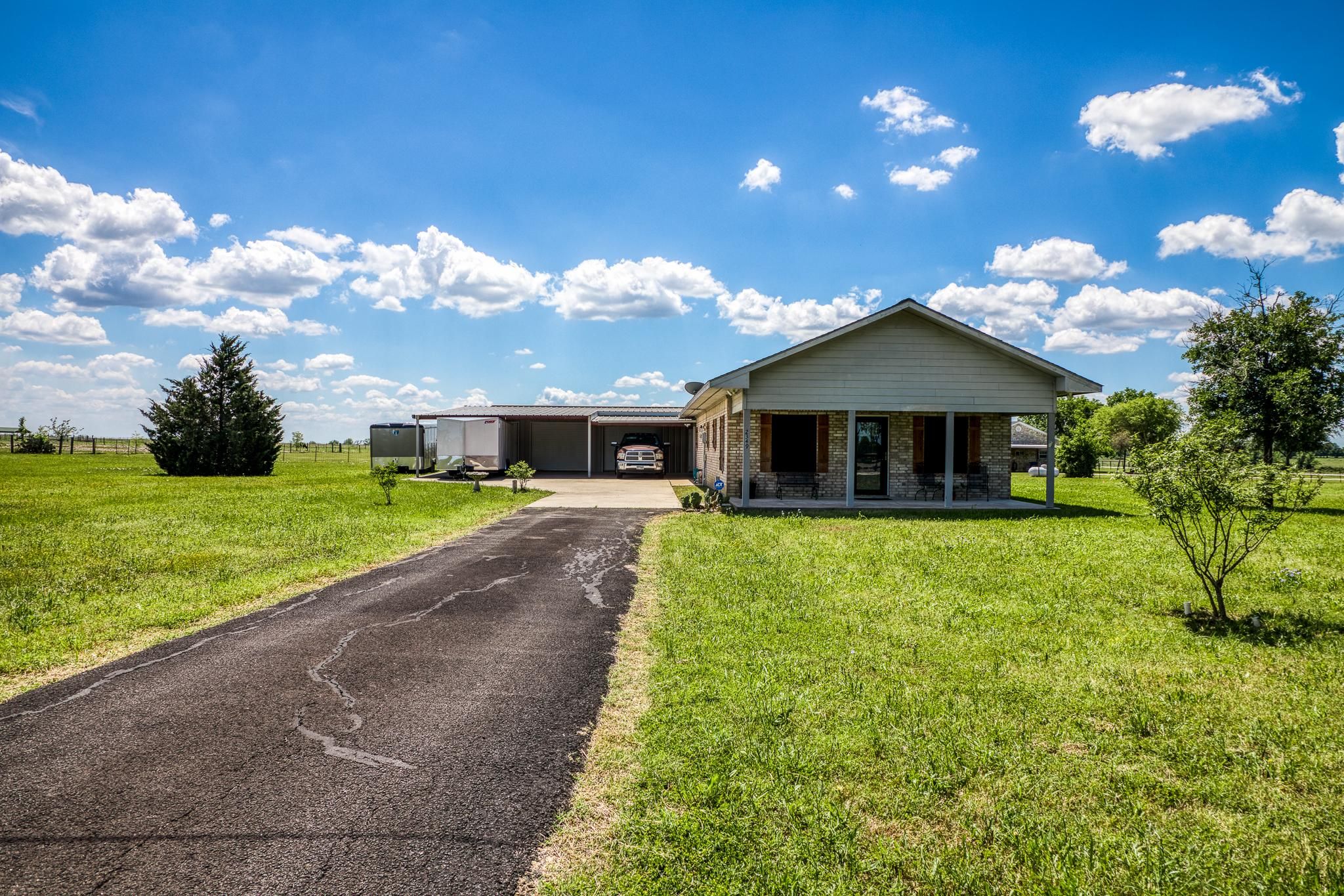 Navasota, Grimes County, TX Horse Property, House for sale Property ID