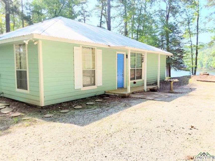 Avinger, Cass County, TX Recreational Property, Lakefront Property, Waterfront Property, House