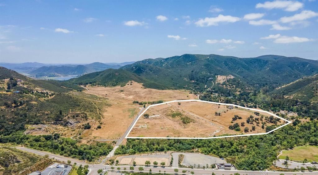 Escondido, San Diego County, CA Farms and Ranches for sale Property ID