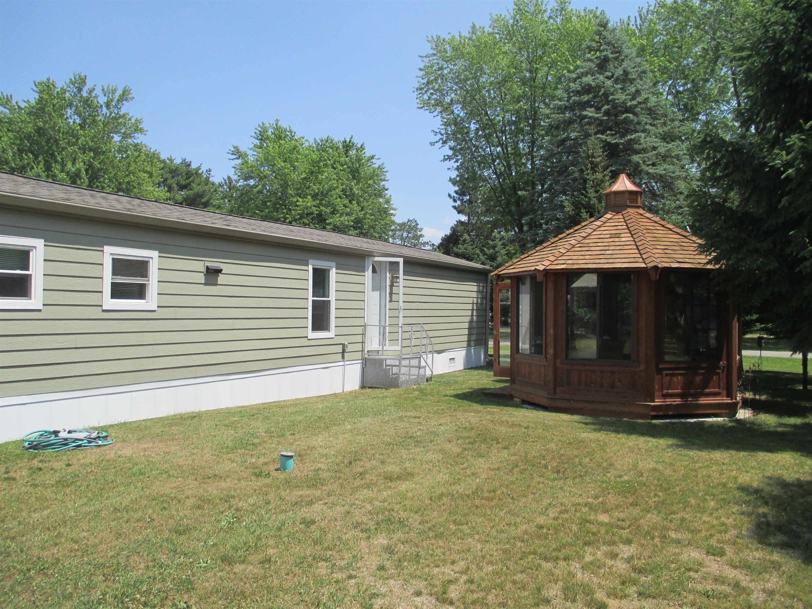 Montello, Marquette County, WI Lakefront Property, Waterfront Property