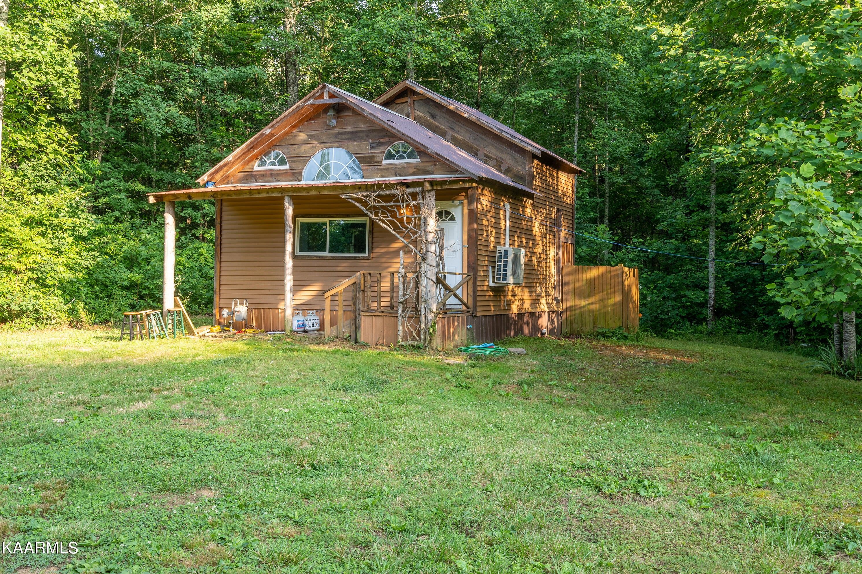 Lancing, County, TN House for sale Property ID 416772330
