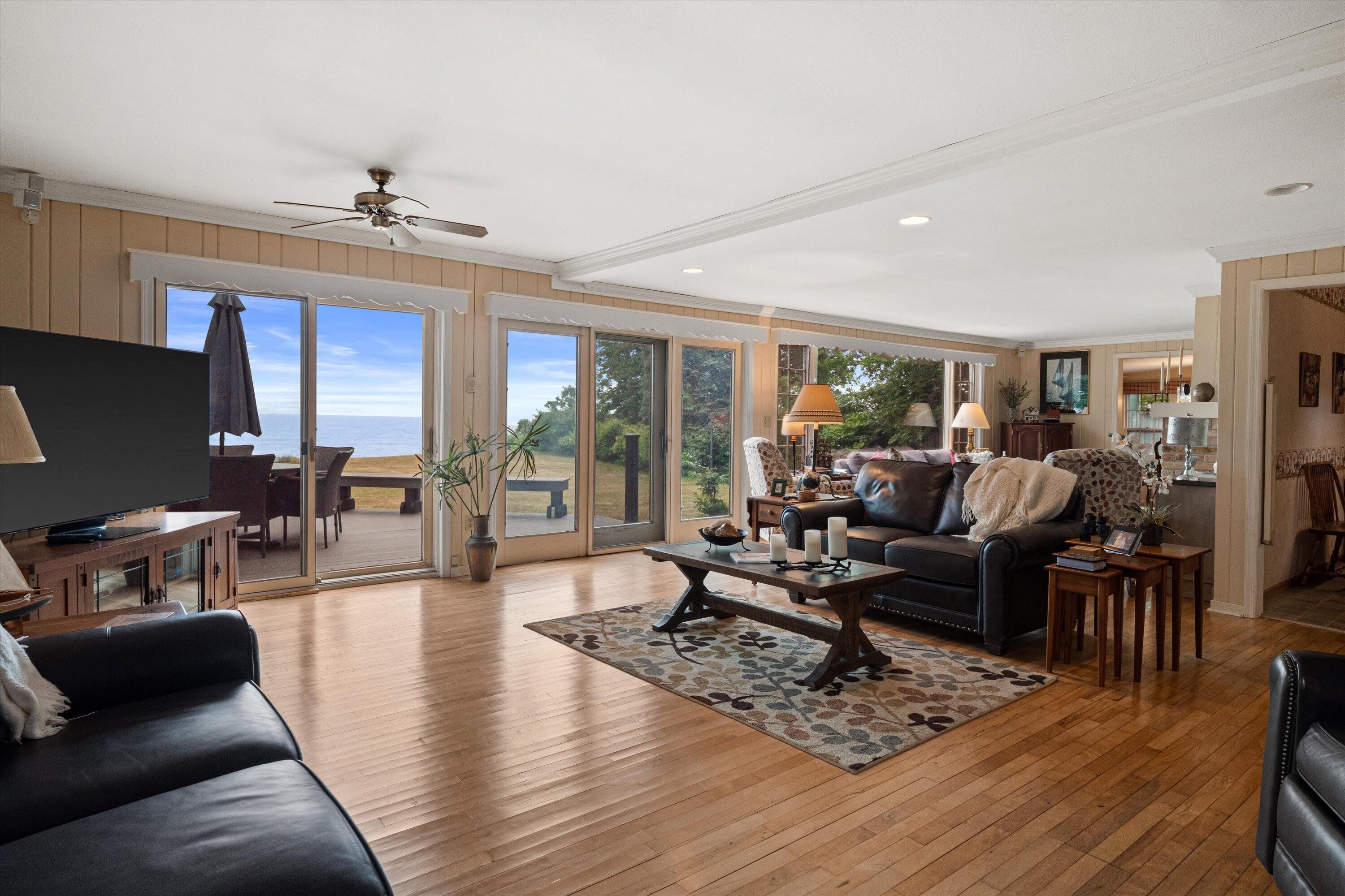 Belgium, Ozaukee County, WI Lakefront Property, Waterfront Property