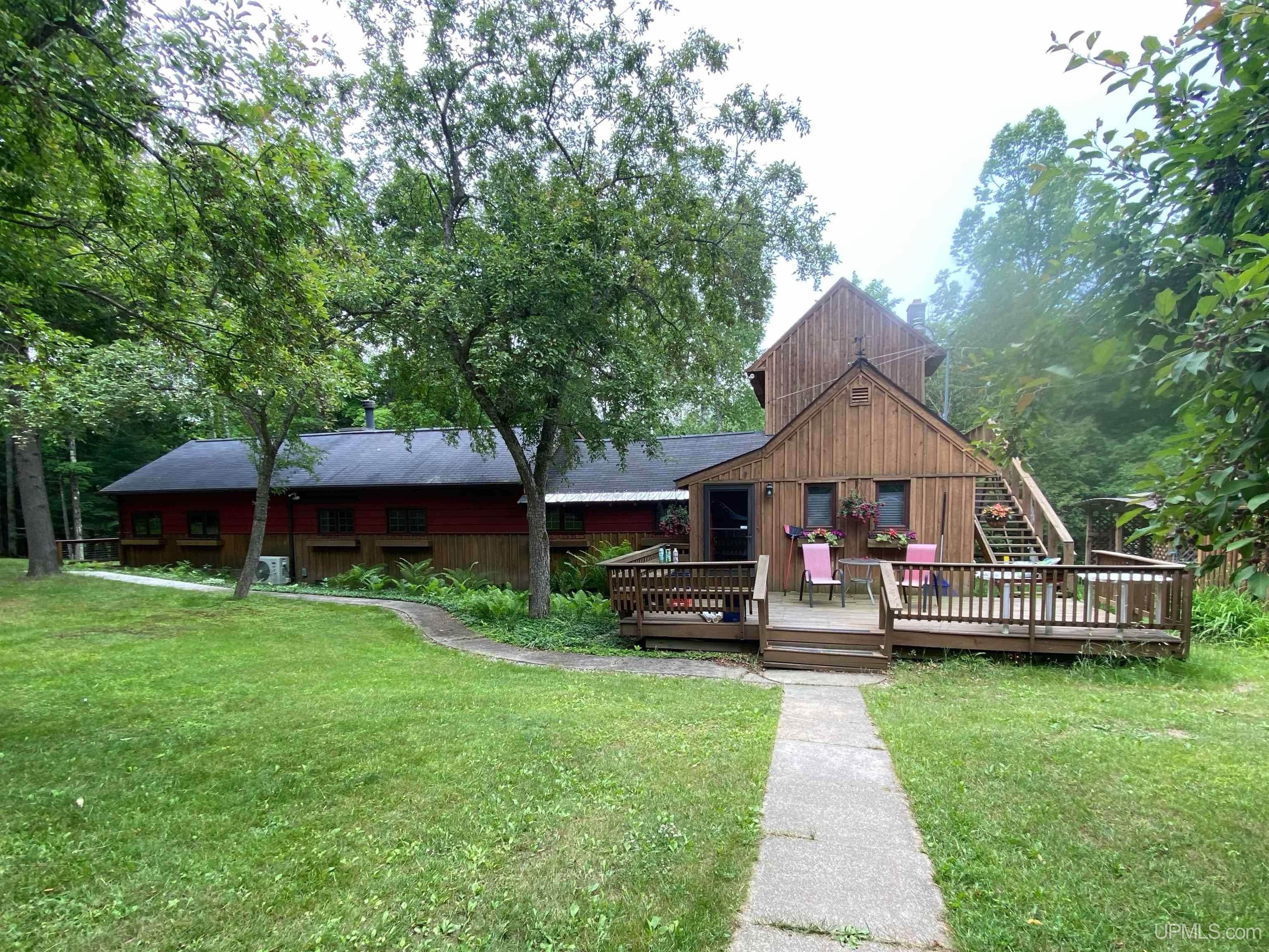 Escanaba, Delta County, MI Lakefront Property, Waterfront Property