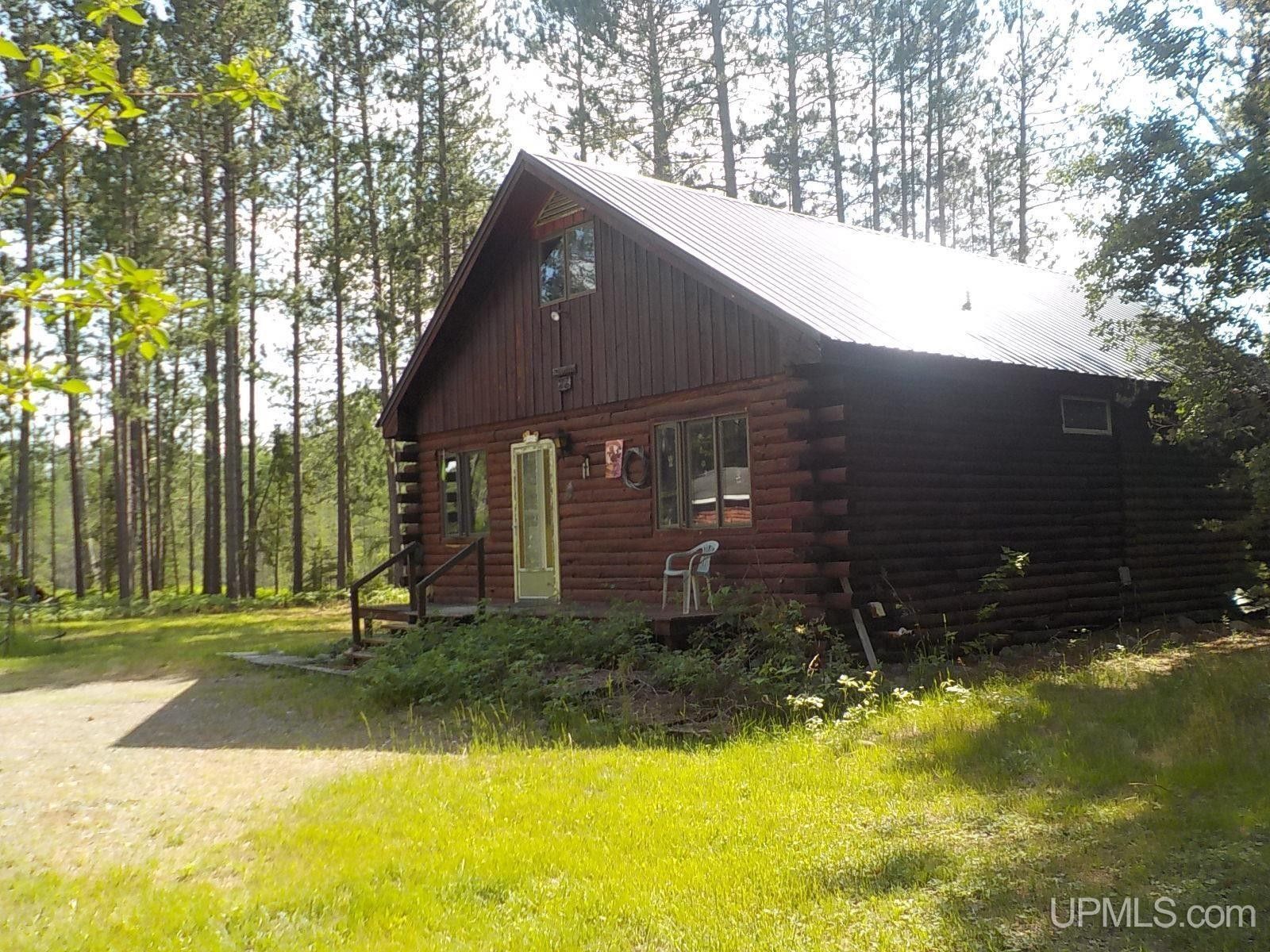 Crystal Falls, Iron County, MI House for sale Property ID 416782853